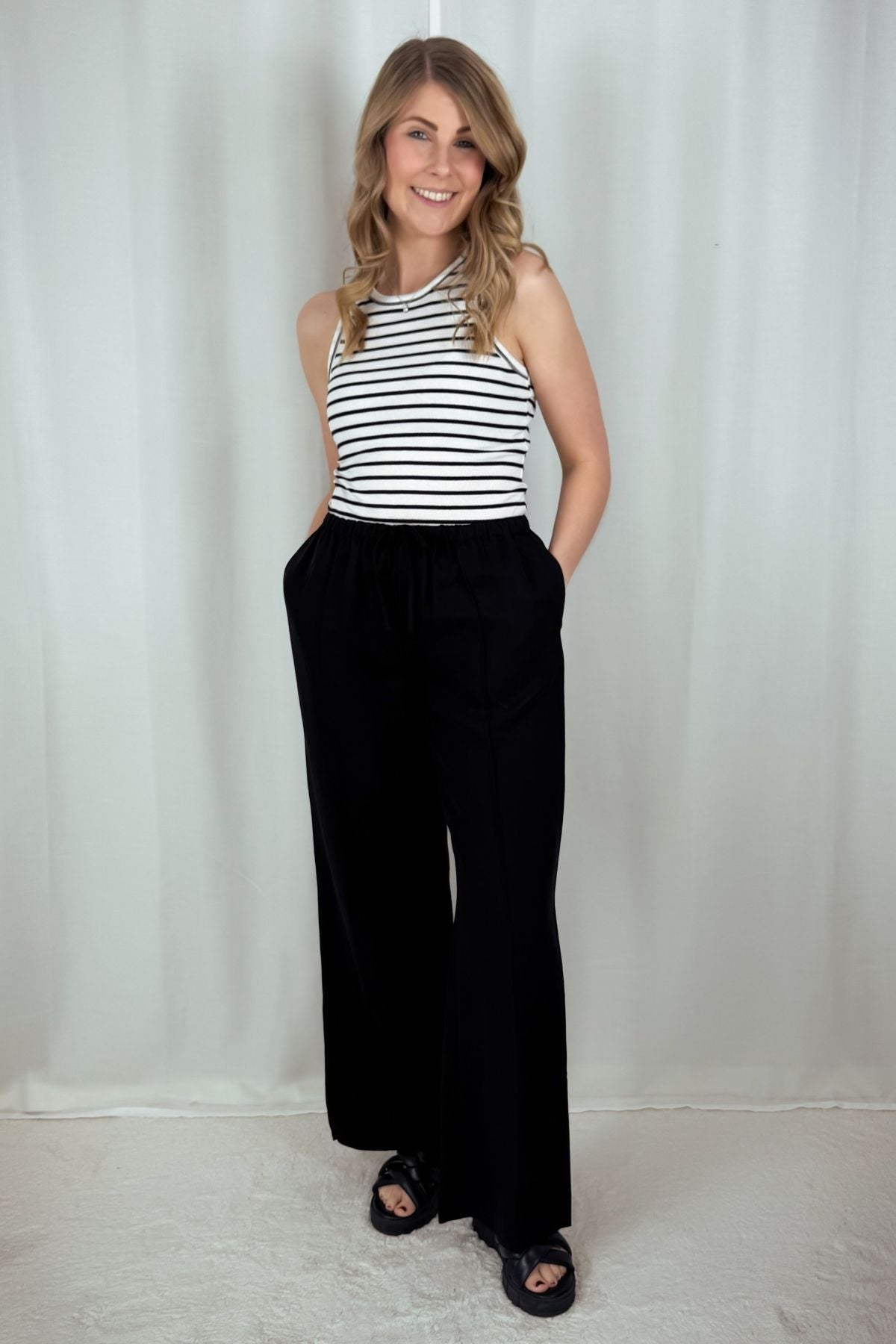 Hose - Relaxed wide - verschiedene Farben