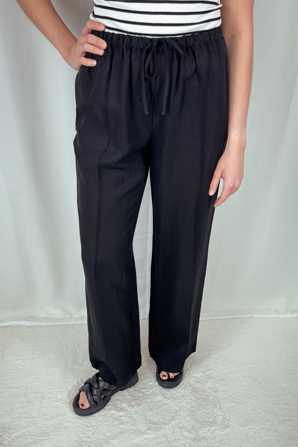 Hose - Relaxed wide - verschiedene Farben