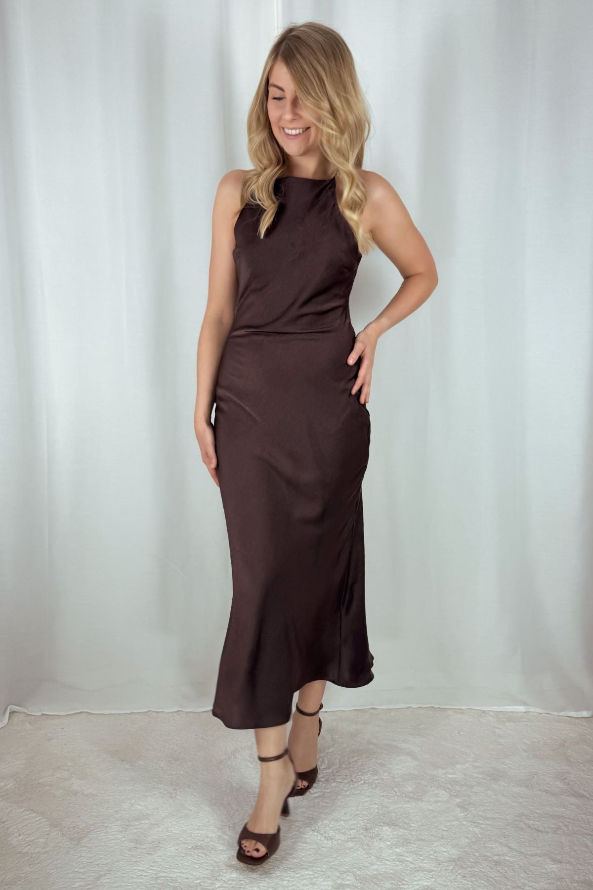 Maxi Kleid mit Struktur - braun