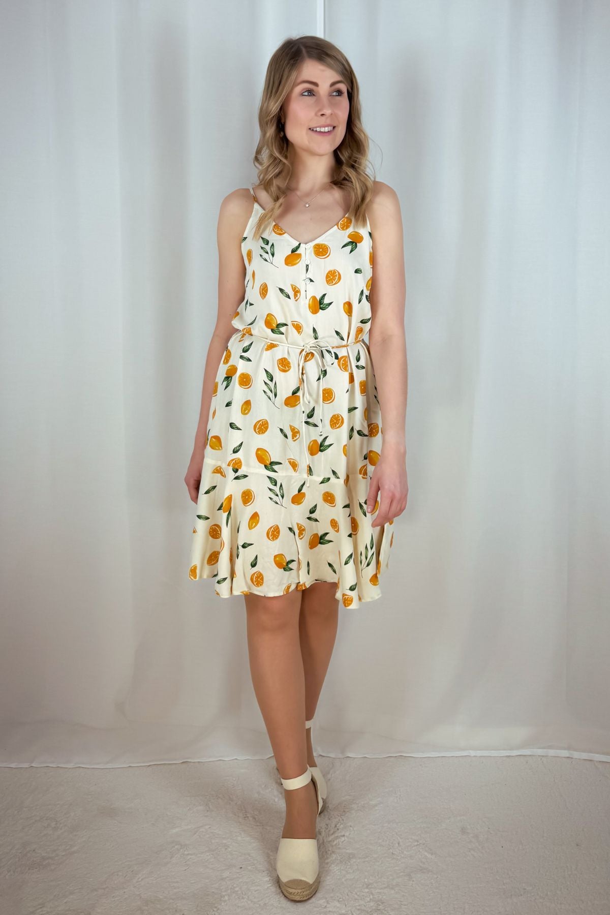 Kleid Nya - beige mit Orangen