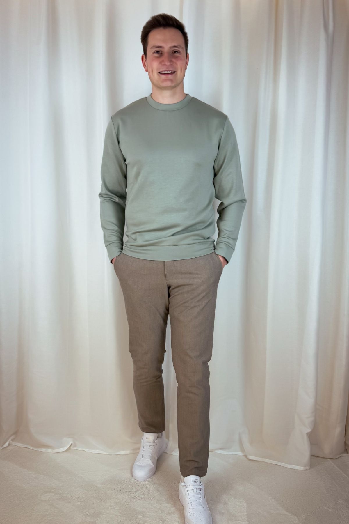 Sweatshirt Manuel - rundhals grün