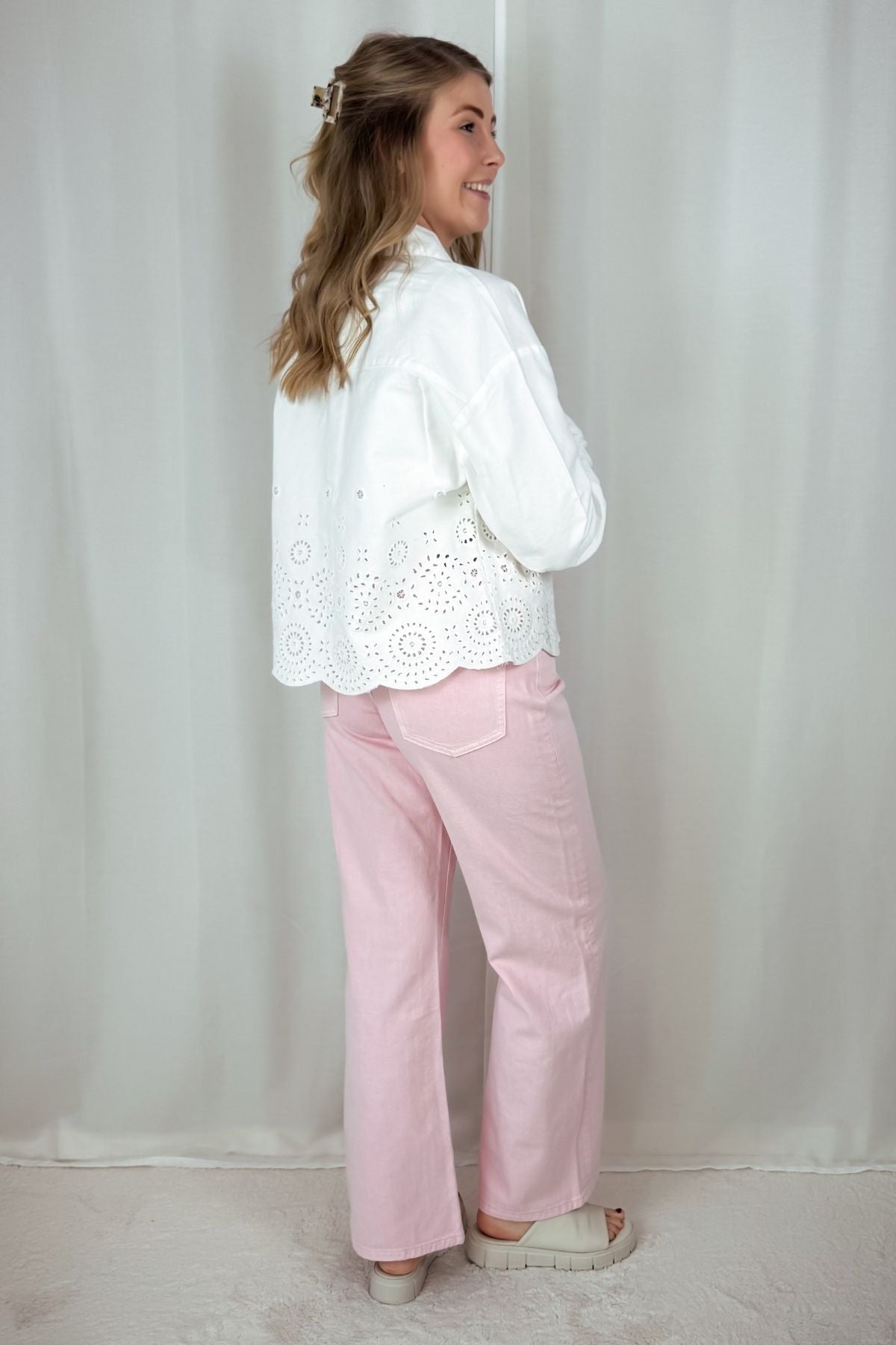 Jeansjacke Tuc mit Lochstickerei - weiß