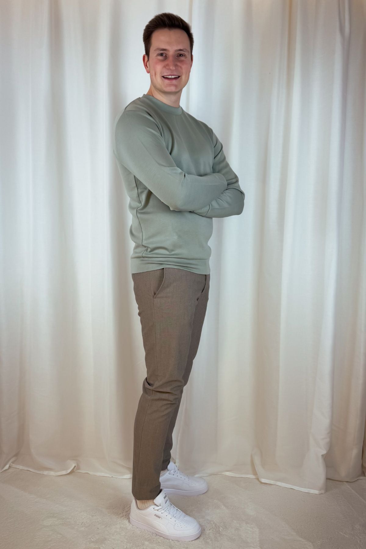 Sweatshirt Manuel - rundhals grün