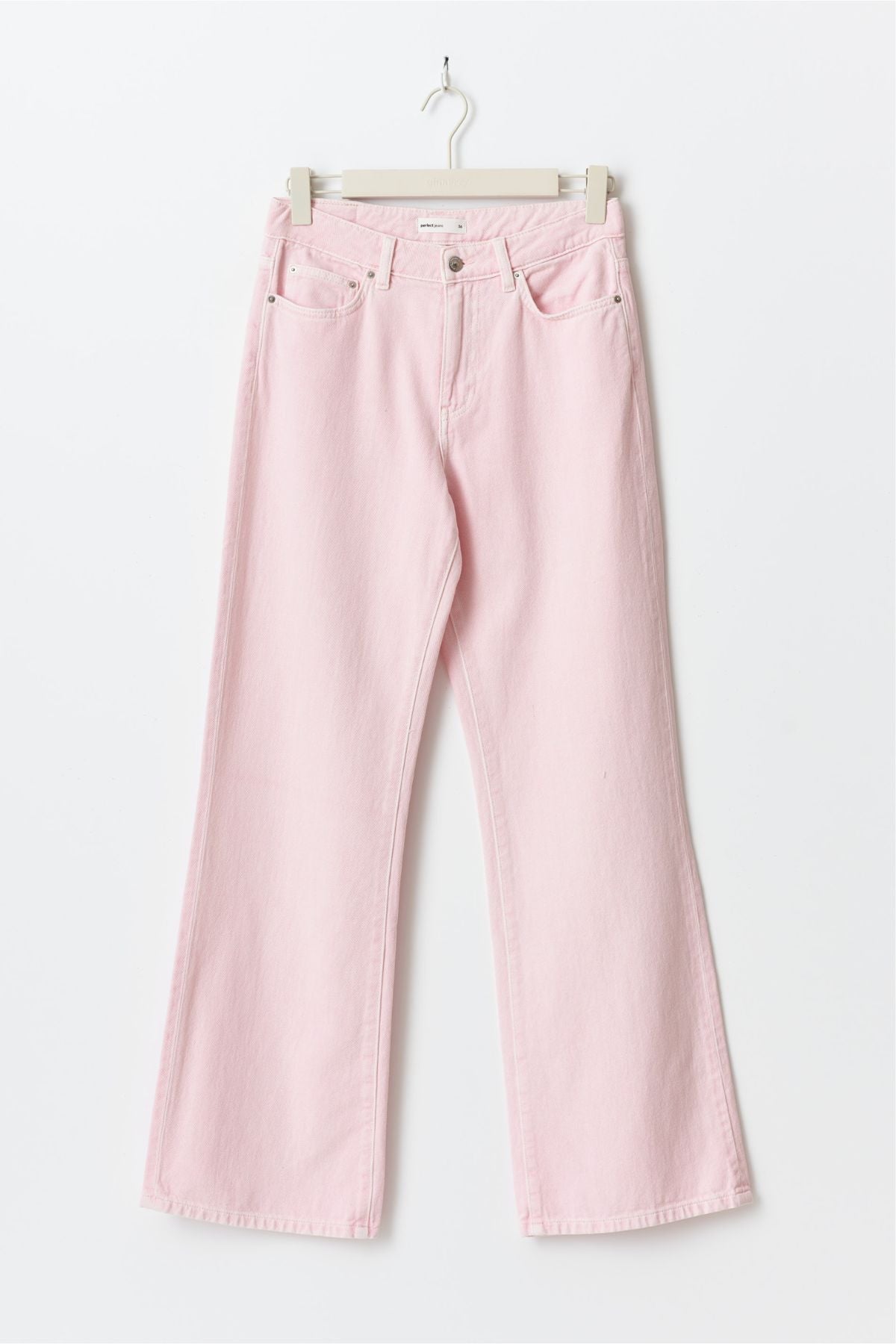 Weite Jeans - verschiedene Farben