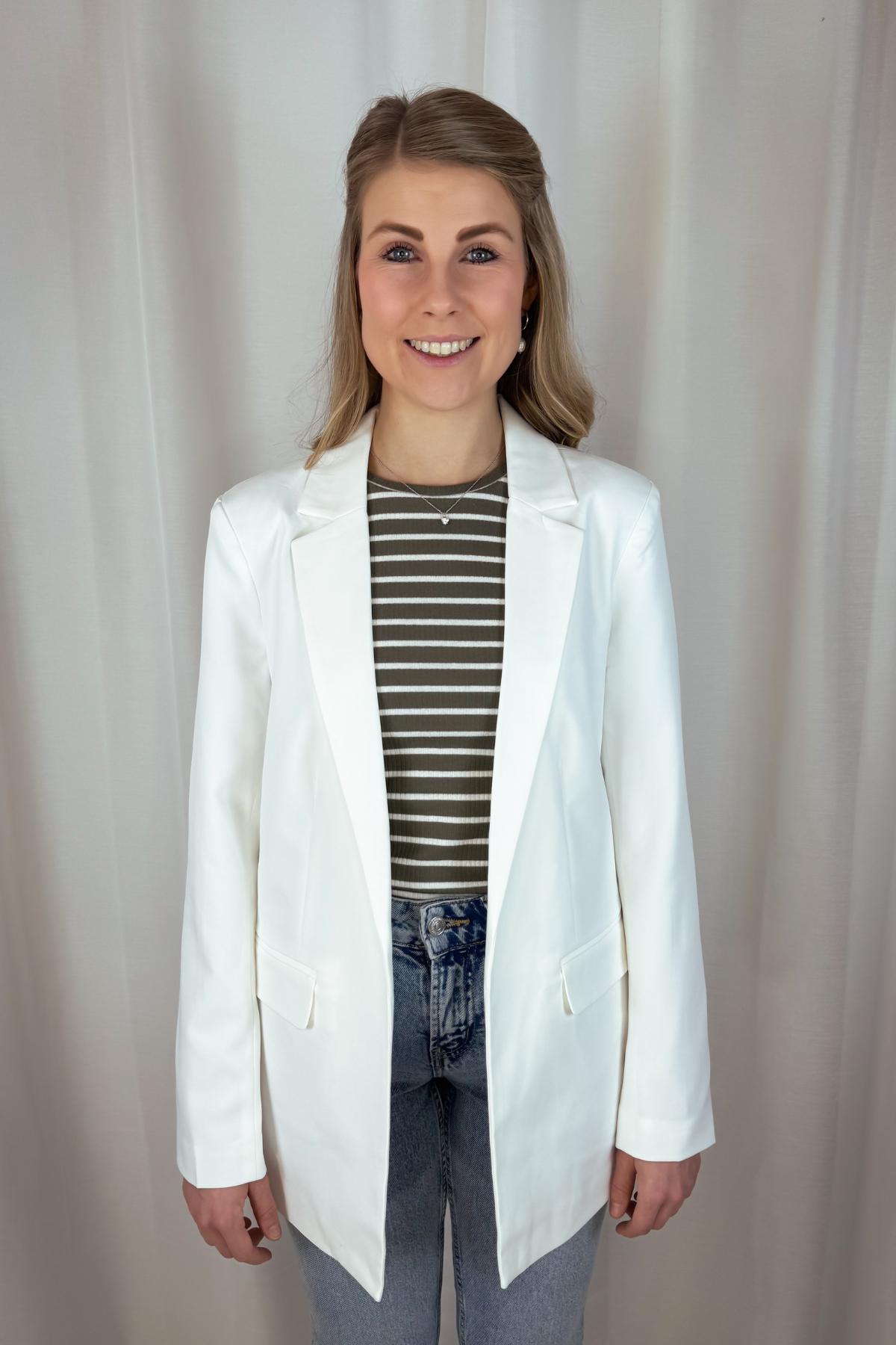 Blazer Bozzy - loose fit weiß