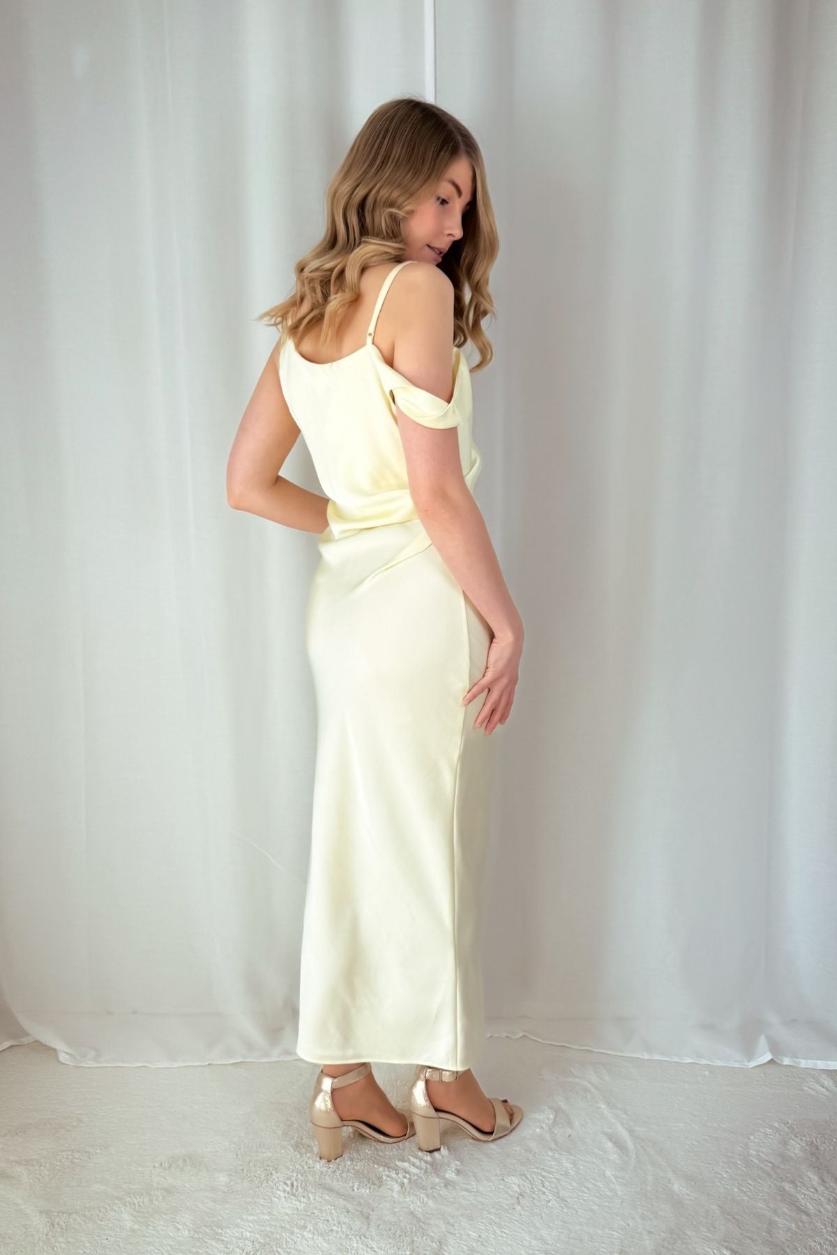 Kleid Valeska - pastellgelb