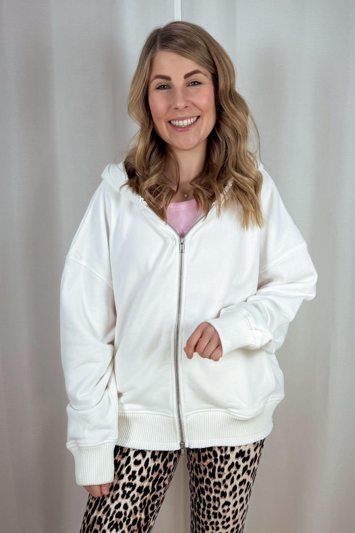 Hoodie Belo mit Zipper - weiß