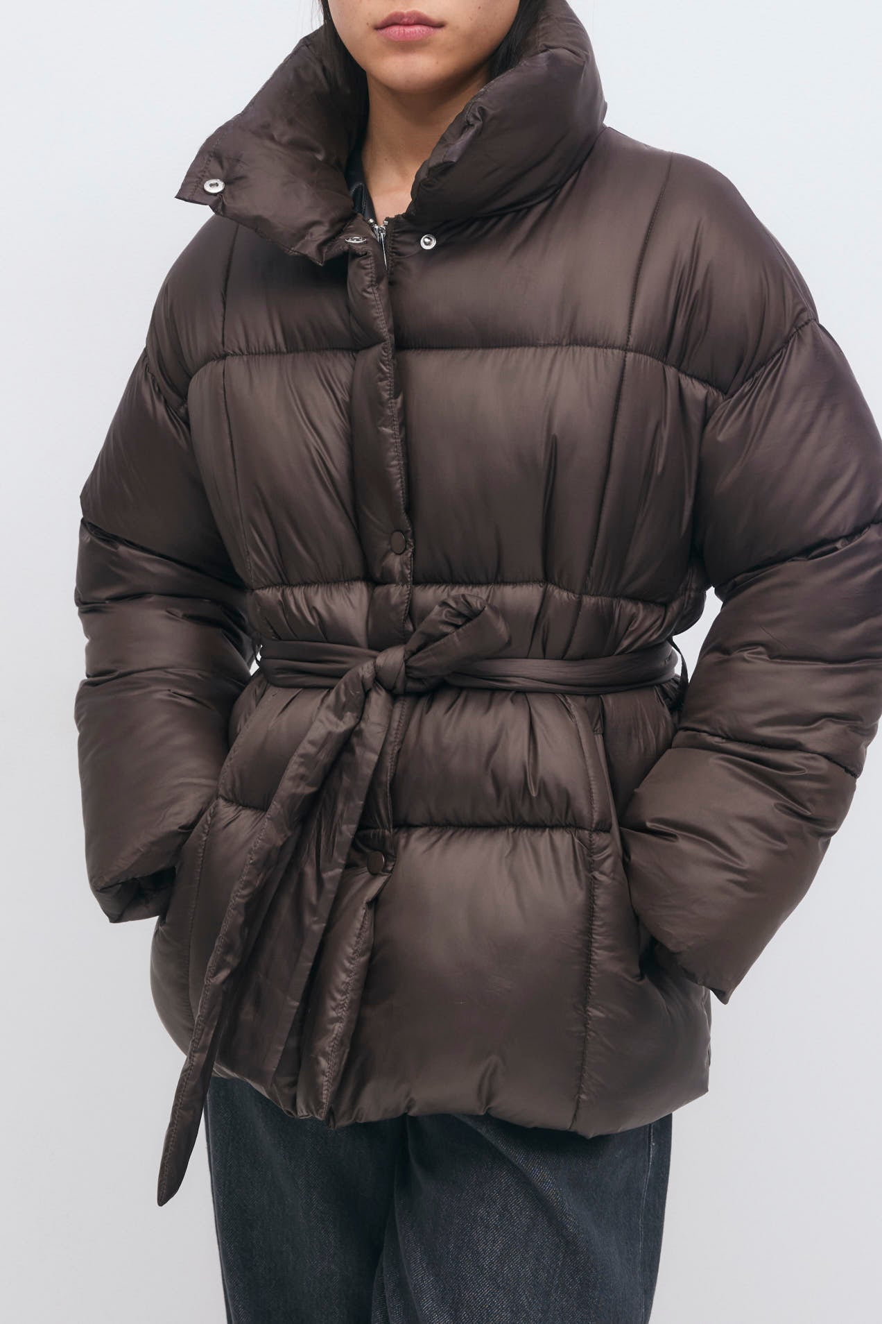 Pufferjacke mit Gürtel - braun