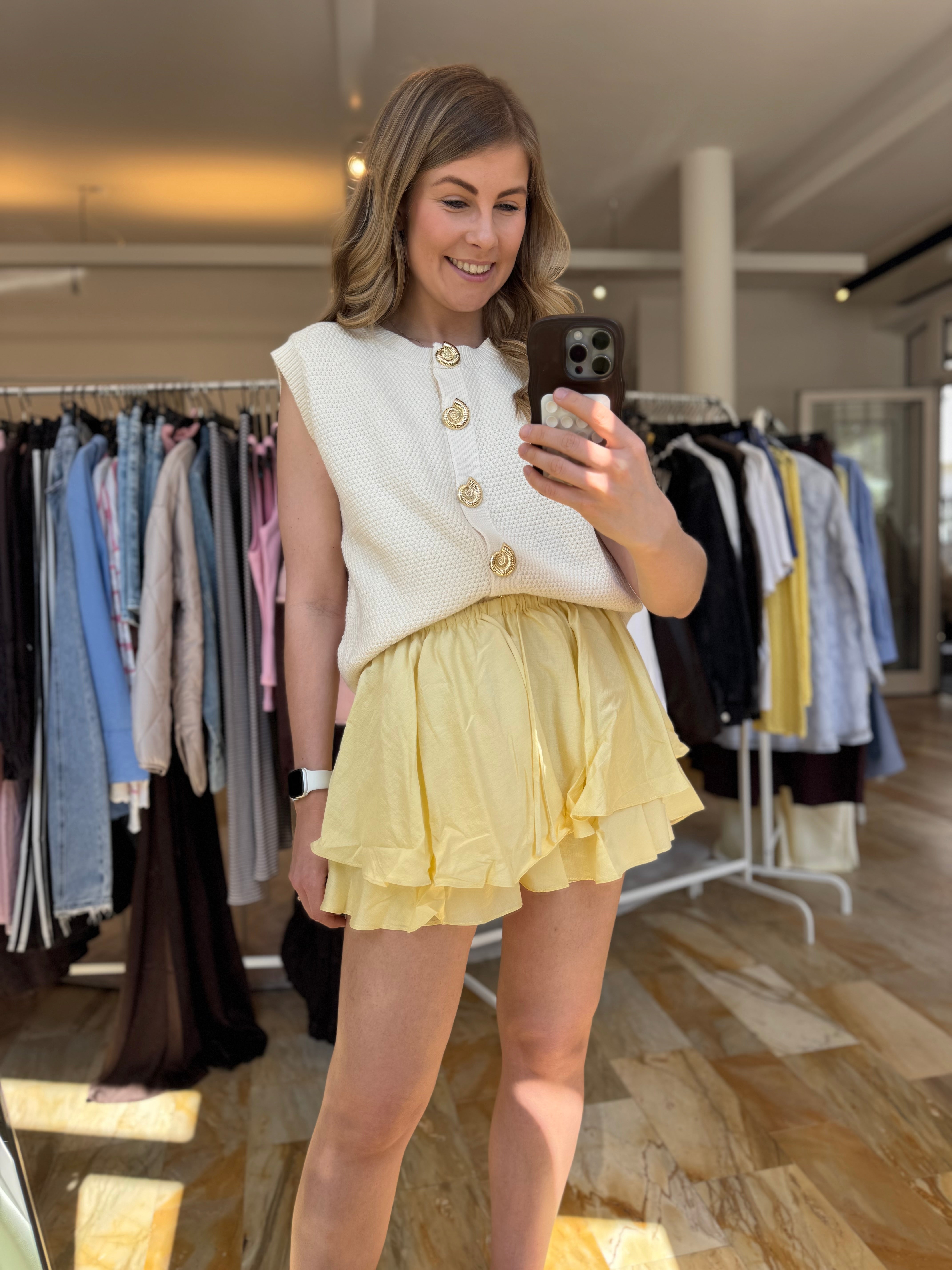 Skort Flowy - gelb