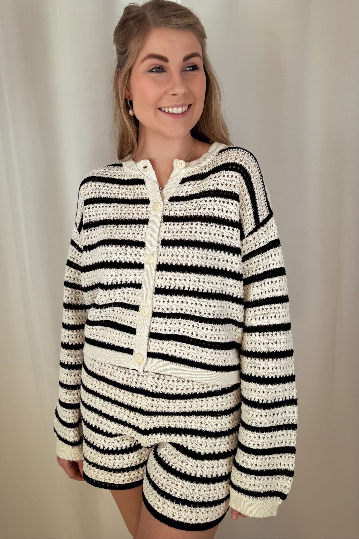 Cardigan Ida - Beige mit Streifen