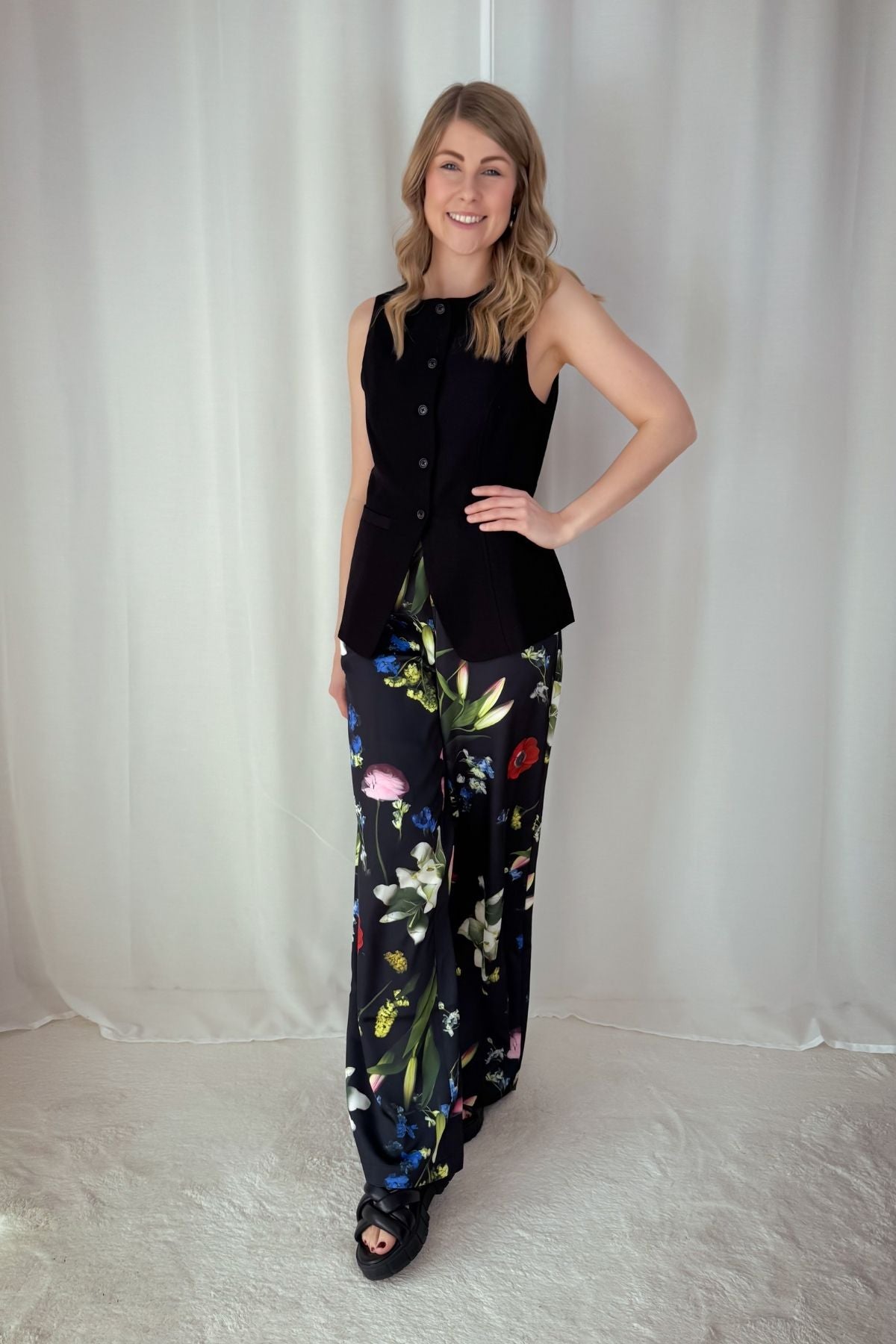 Weste Lyla - schwarz