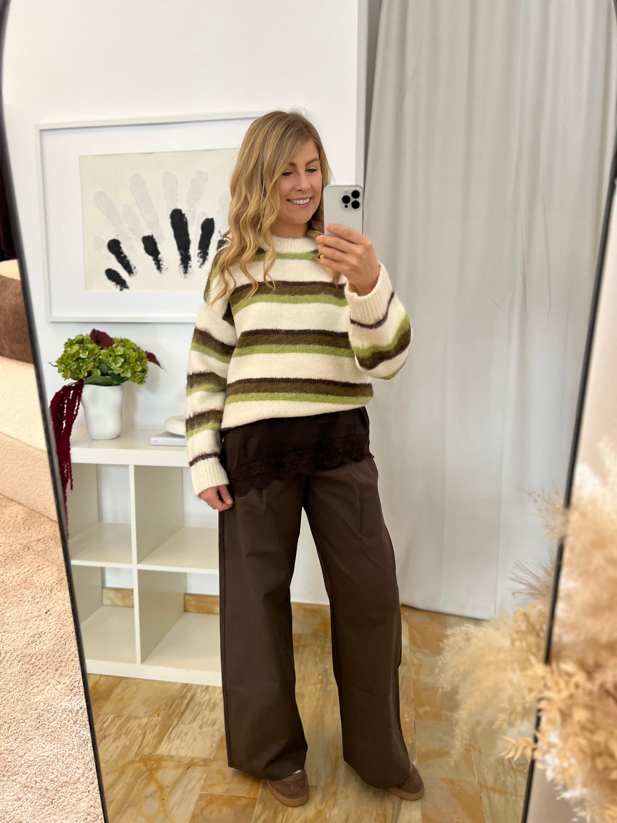 Wide Leg Stoffhose mit Gürtel - braun