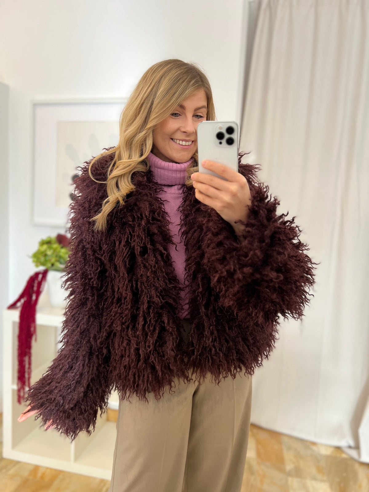 Kurze Kunstfell Jacke - burgundy