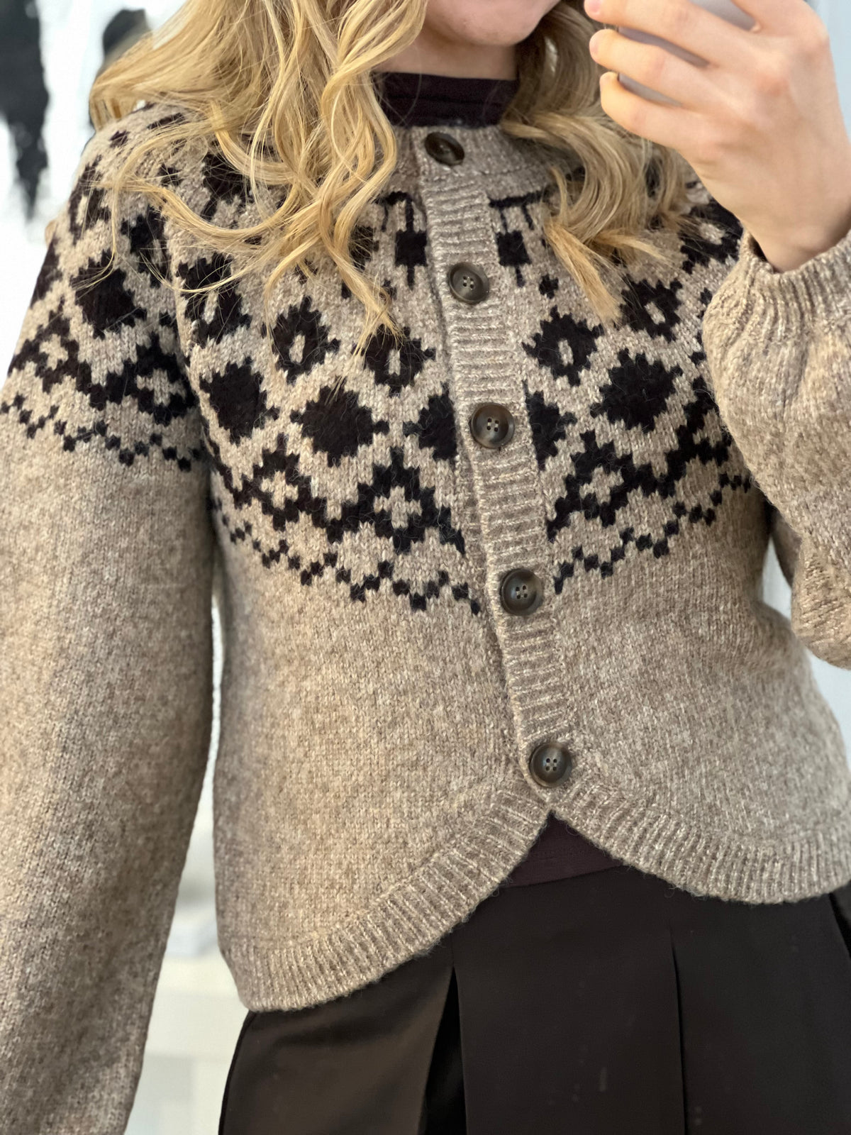 Knitted Cardigan - braun
