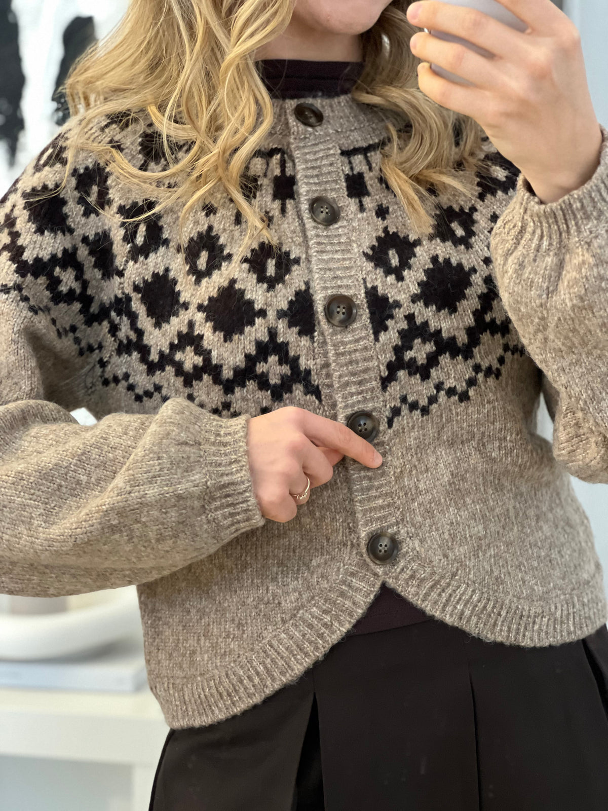 Knitted Cardigan - braun