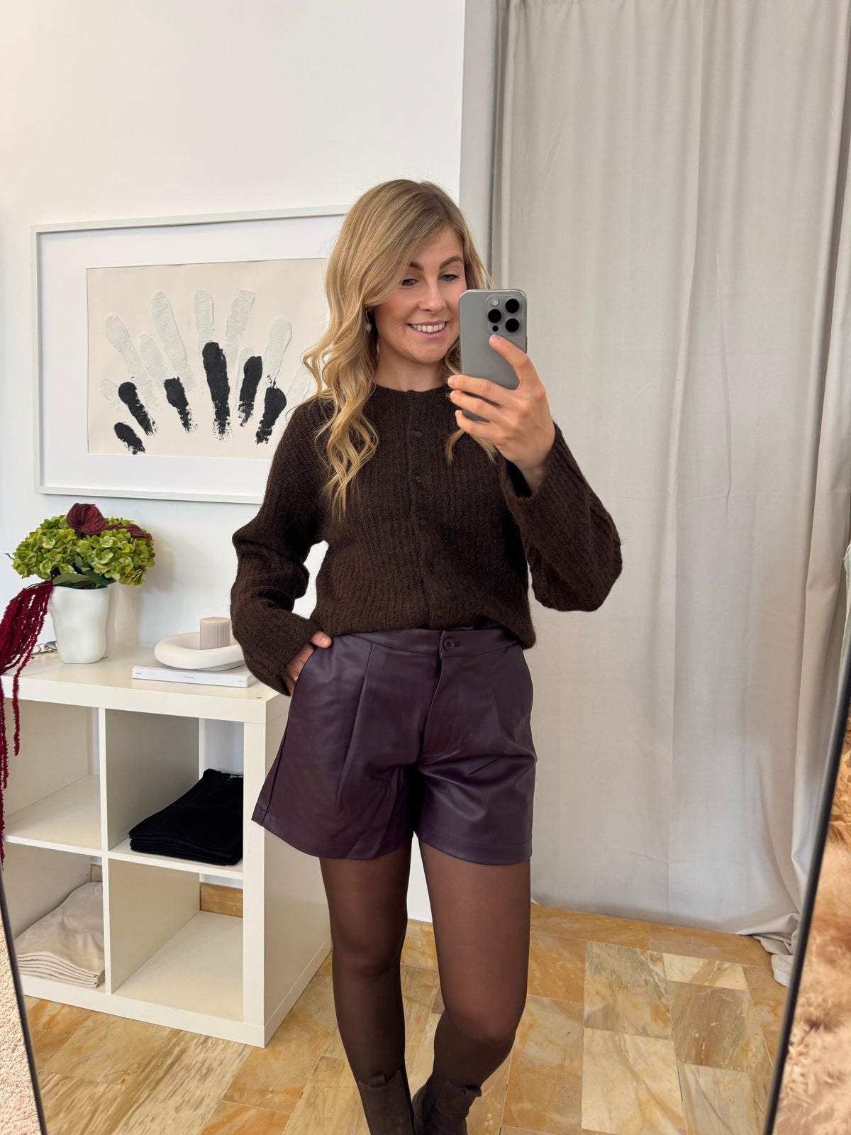 Kunstleder Shorts Silvia - aubergine