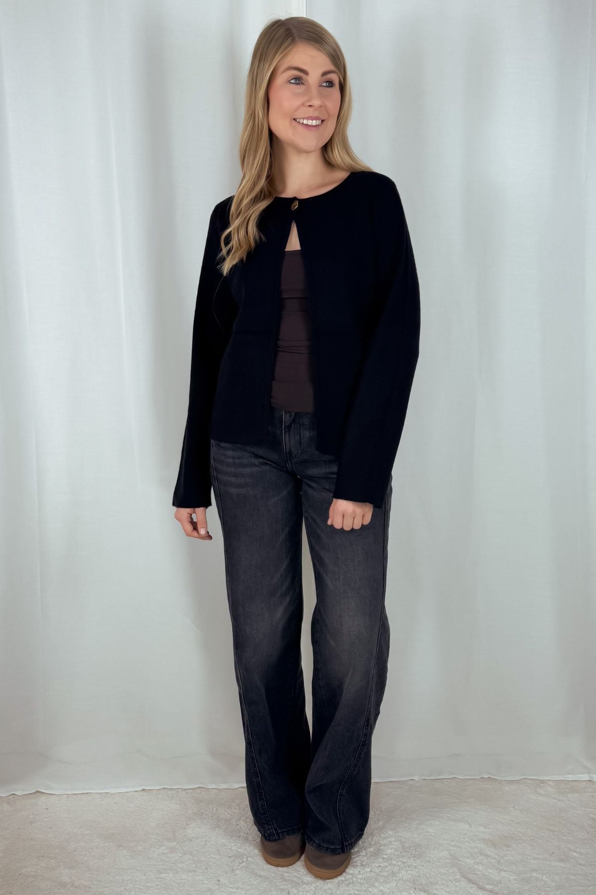 One Button Strickcardigan - schwarz