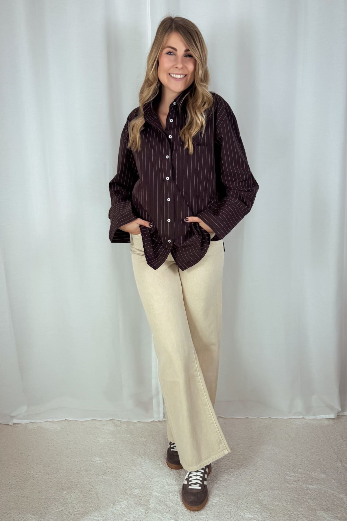 Weite Jeans - beige