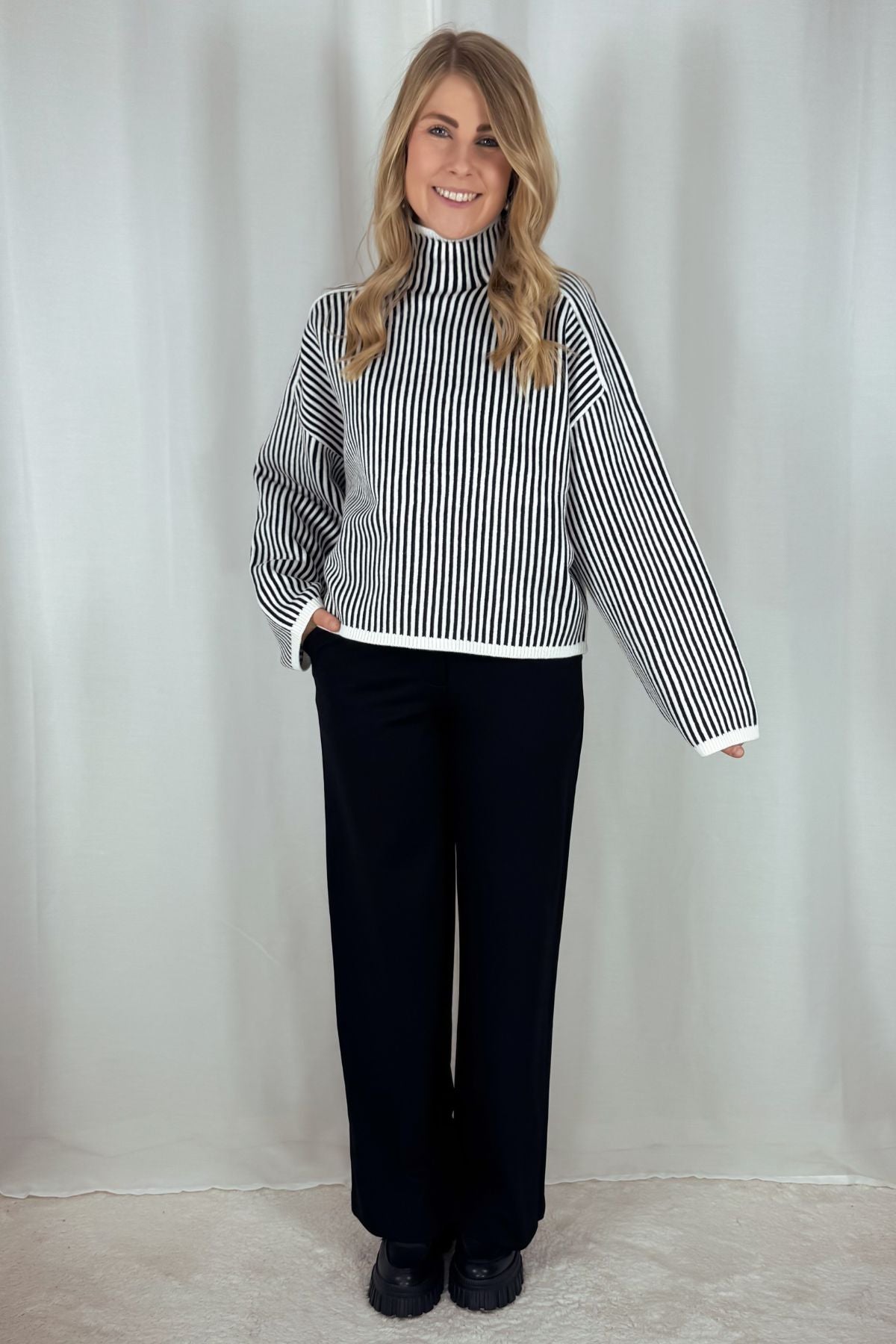 Hose Gitta - schwarz