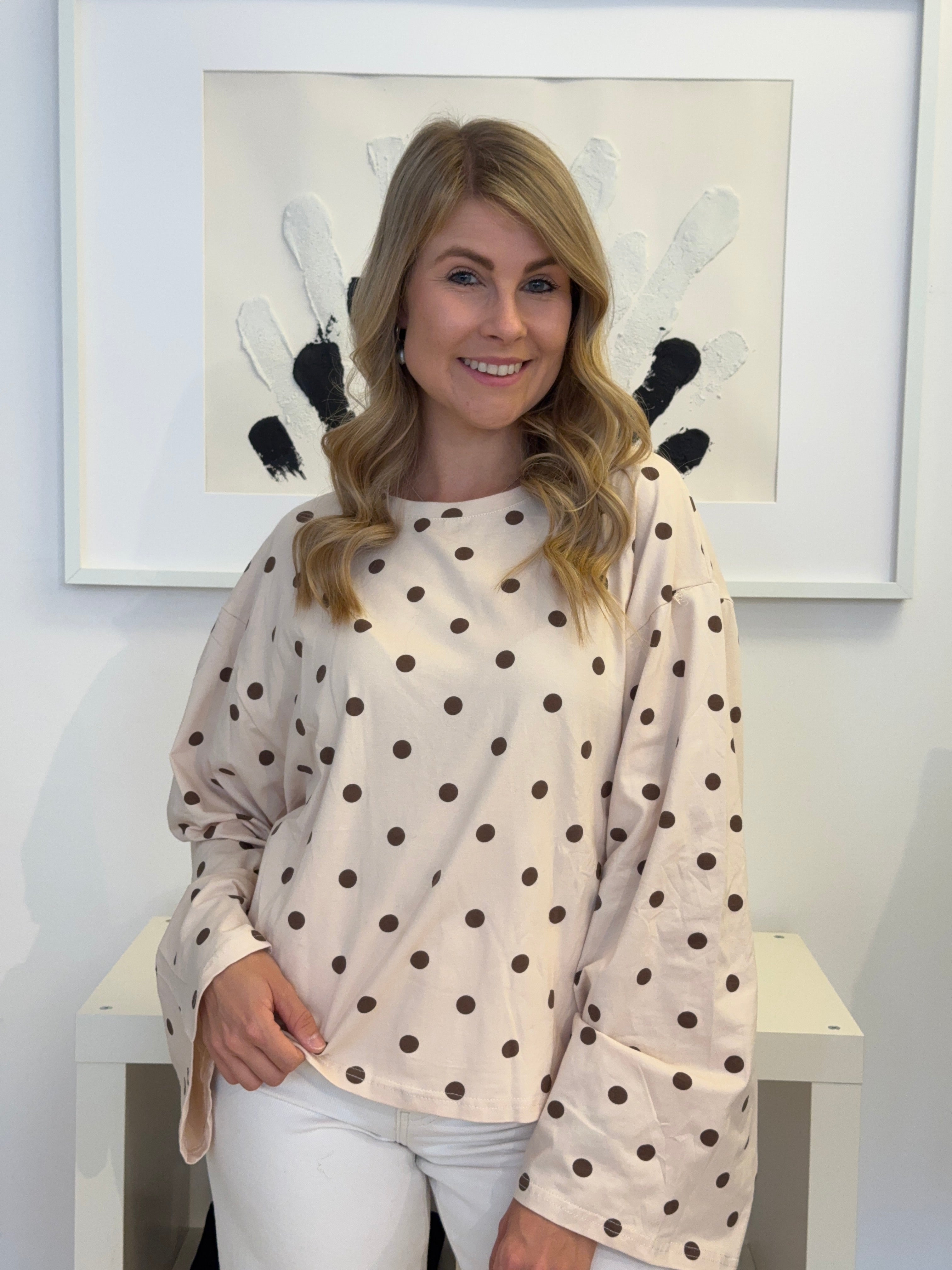 Longsleeve Oversized Polka Dots - beige