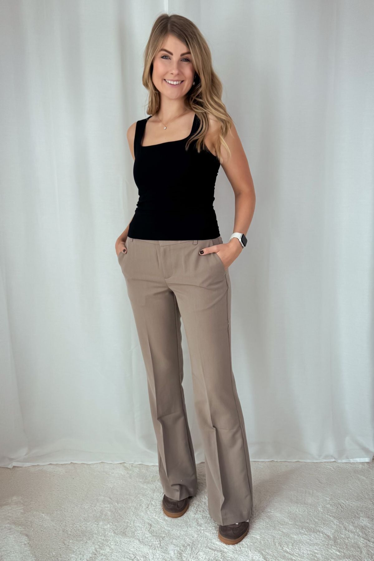 Relaxed Bootcut Hose - taupe