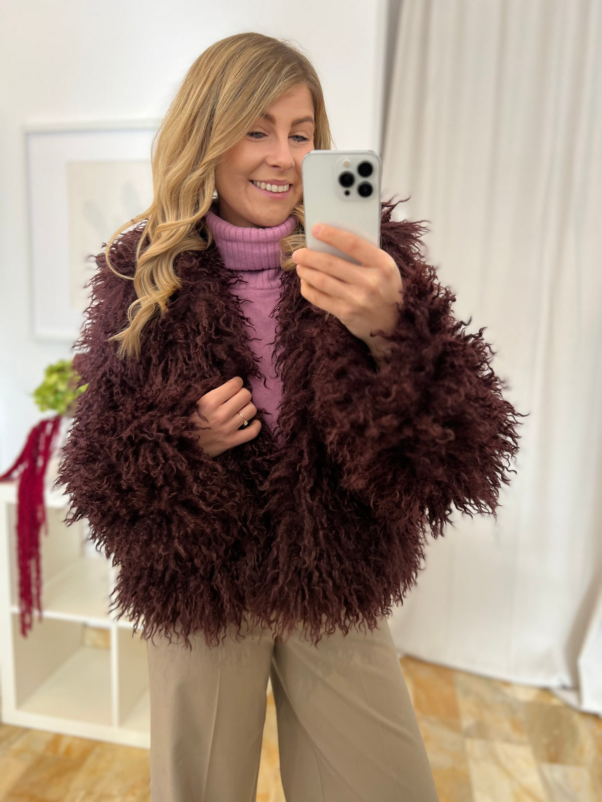Kurze Kunstfell Jacke - burgundy